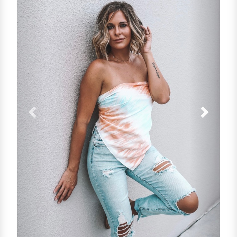 🌟The CARLIE Top🌟